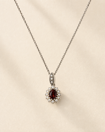 Cosmos pendant (Mars), oval red garnet pendant necklace in 925 sterling silver, Victorian-inspired celestial jewellery